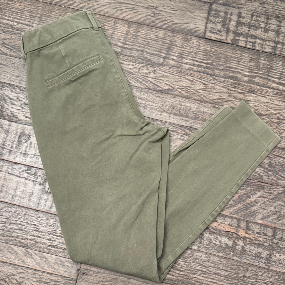 Old Navy Olive High-Rise Pixie Pants
